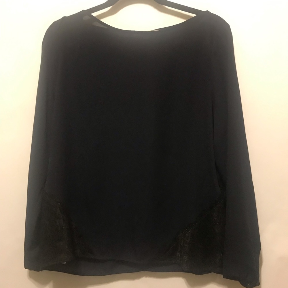 Loft pullover blouse lace detail on back  sz LP